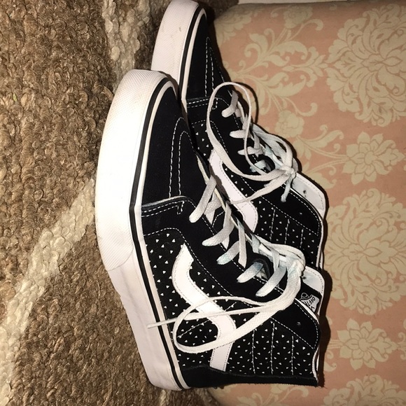 Vans Other - Black and white high top vans with hearts